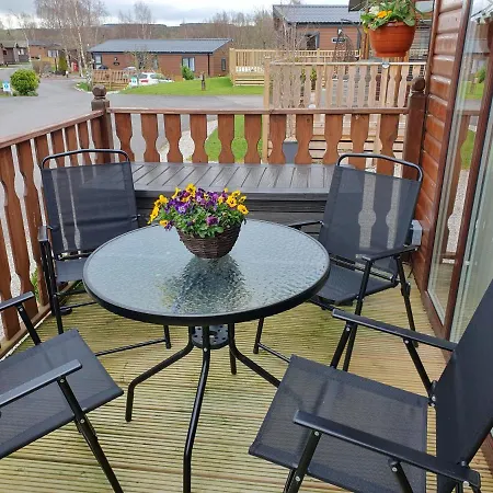 Silverdale 21 Warton Exterior photo